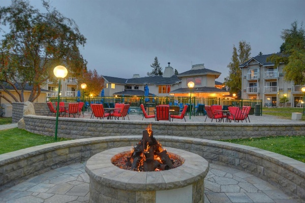 The Beach Retreat & Lodge at Tahoe image 3