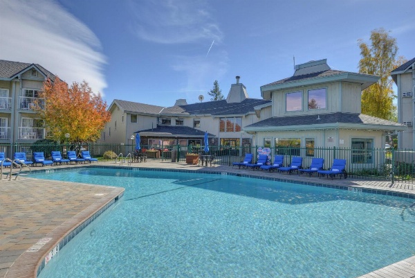 The Beach Retreat & Lodge at Tahoe image 4