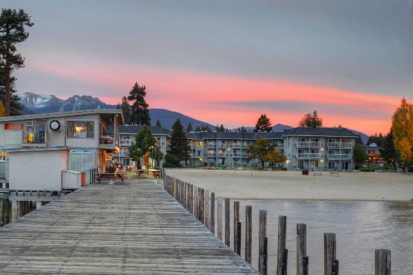 The Beach Retreat & Lodge at Tahoe image 7